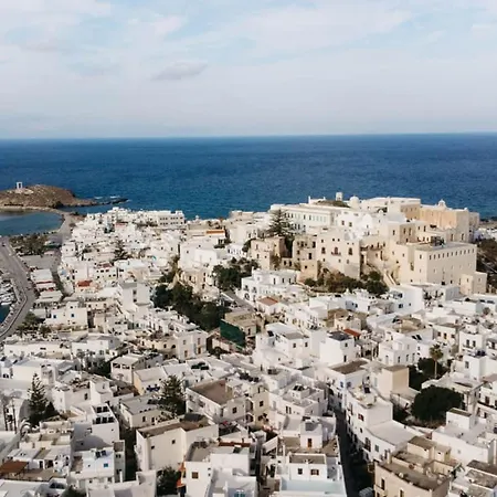 Cozy In Naxos Center דירה *